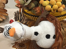 Hug and Find Olaf